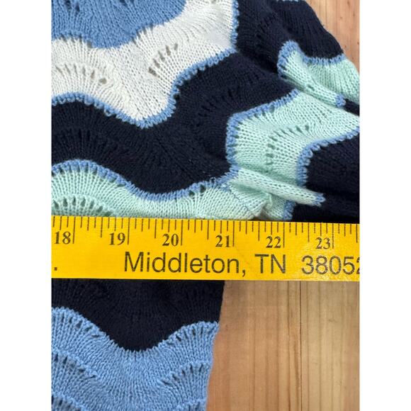 Blue and White Wave Pattern Sweater - Picture 10 of 12